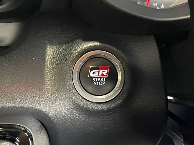 トヨタ ＧＲヤリス １．５ ＲＳ R3年 (東北) 99