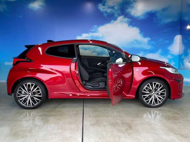 トヨタ ＧＲヤリス １．５ ＲＳ R3年 (東北) 99