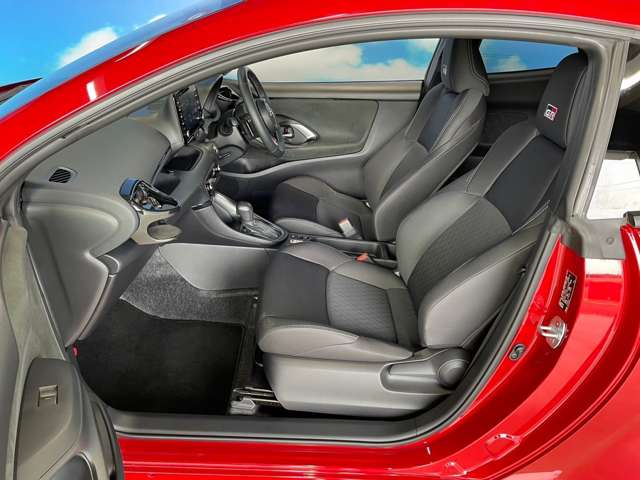 トヨタ ＧＲヤリス １．５ ＲＳ R3年 (東北) 99