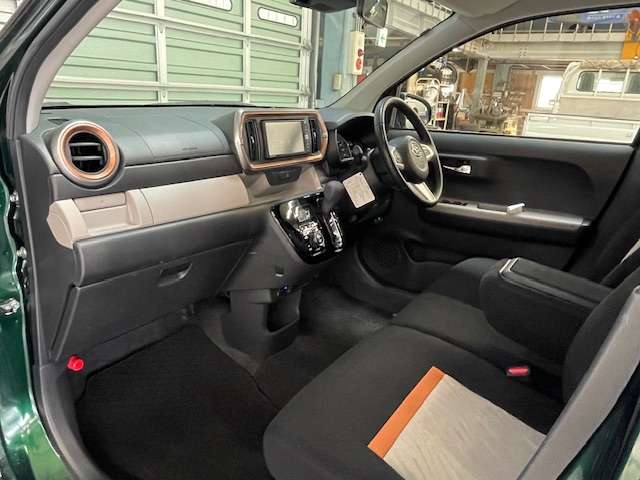 ダイハツ ブーン １．０ シルク Ｇパッケージ ＳＡＩＩＩ R1年 (関東) 99