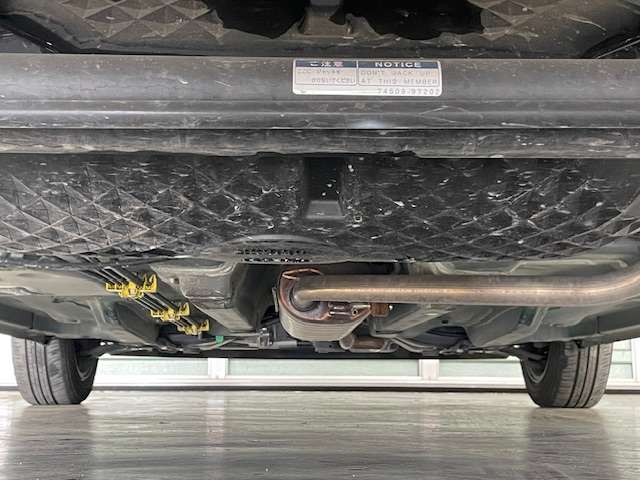 ダイハツ ブーン １．０ シルク Ｇパッケージ ＳＡＩＩＩ R1年 (関東) 99