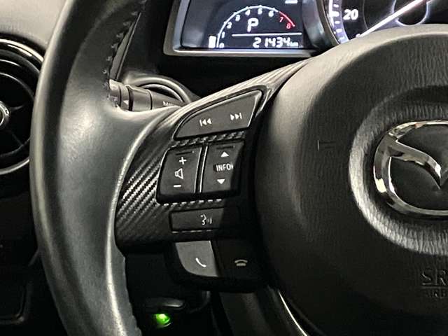 マツダ デミオ １．３ １３Ｓ ４ＷＤ H27年 (北海道) 99