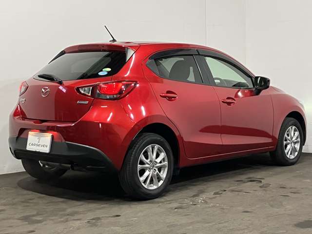 マツダ デミオ １．３ １３Ｓ ４ＷＤ H27年 (北海道) 99