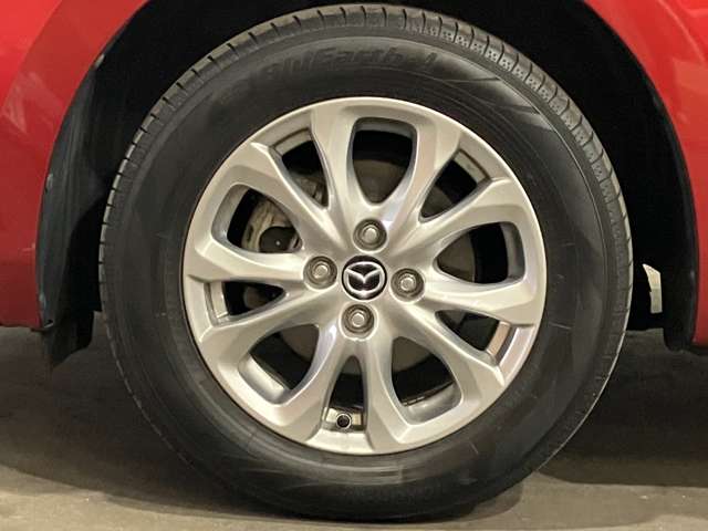 マツダ デミオ １．３ １３Ｓ ４ＷＤ H27年 (北海道) 99