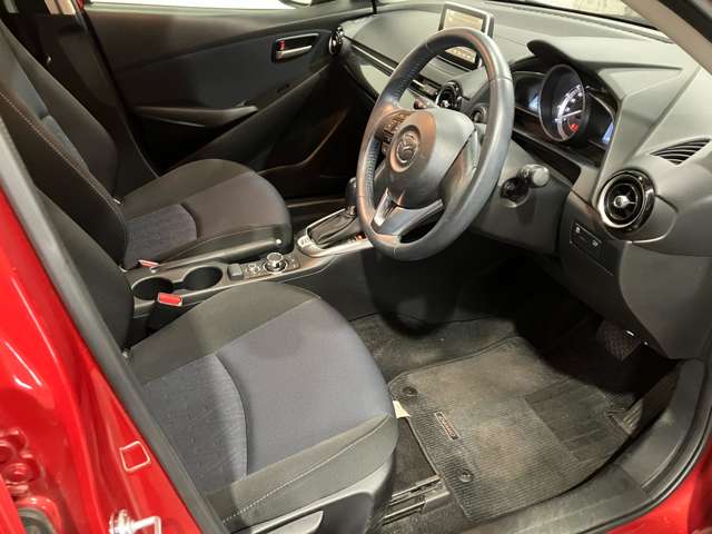 マツダ デミオ １．３ １３Ｓ ４ＷＤ H27年 (北海道) 99