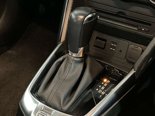 マツダ デミオ １．３ １３Ｓ ４ＷＤ H27年 (北海道) 99