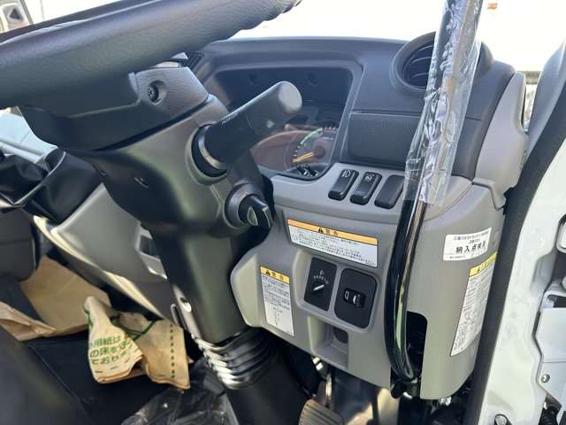 三菱フソウ キャンター ３．０ 強化ダンプ 高床 ディーゼルターボ R5年 (東海) 99