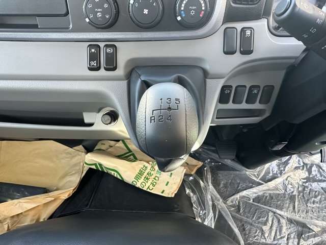 三菱フソウ キャンター ３．０ 強化ダンプ 高床 ディーゼルターボ R5年 (東海) 99