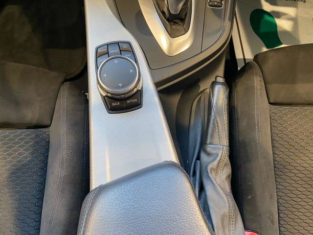 ＢＭＷ ３シリーズ ３２０ｄ　Ｍスポーツ H27年 (九州・沖縄) 99