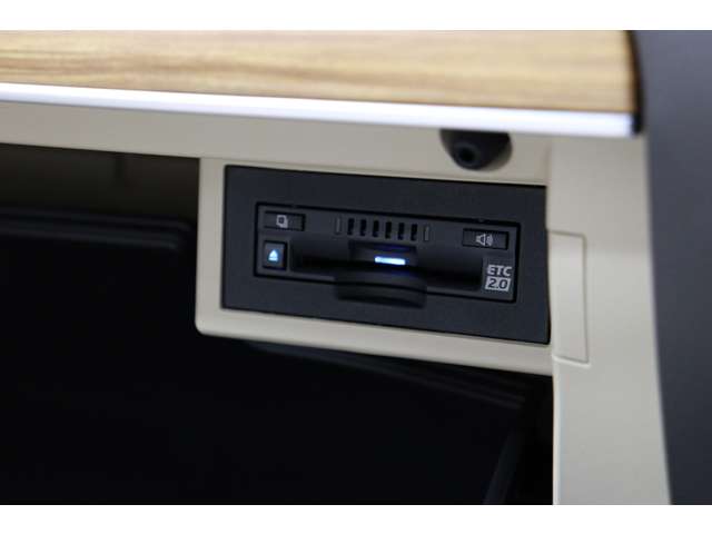 トヨタ ランドクルーザープラド ２．７ ＴＸ Ｌパッケージ マットブラック エディション ４ＷＤ R5年 (東海) 99