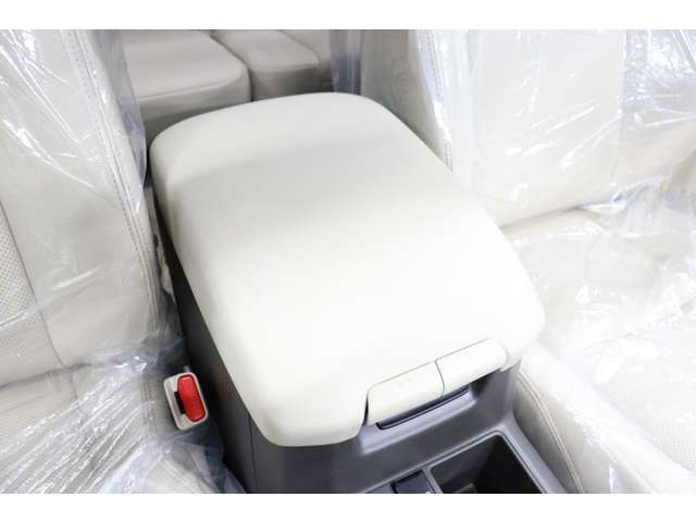 トヨタ ランドクルーザープラド ２．７ ＴＸ Ｌパッケージ マットブラック エディション ４ＷＤ R5年 (東海) 99