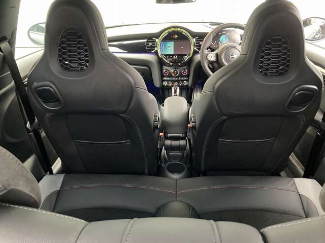 ミニ ミニ ジョン・クーパー・ワークス ３ドア R5年 (近畿) 99