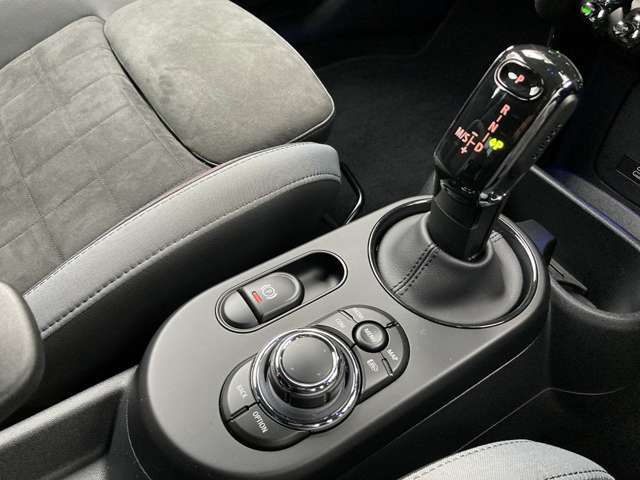 ミニ ミニ ジョン・クーパー・ワークス ３ドア R5年 (近畿) 99