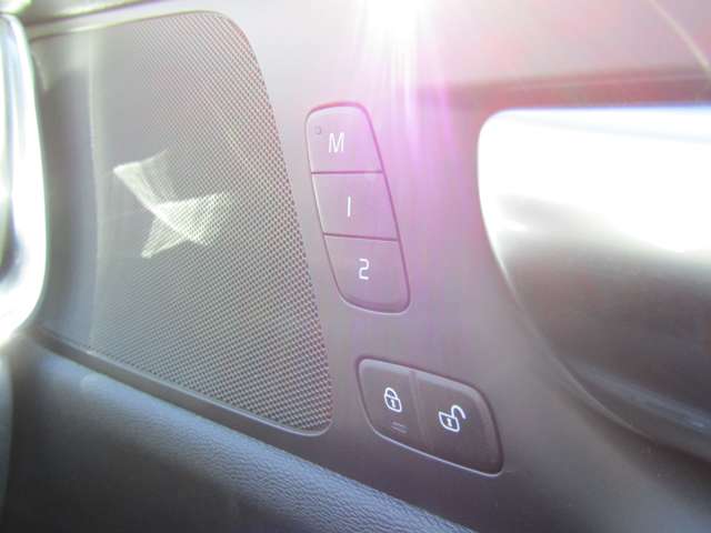 ボルボ Ｖ６０ Ｂ４　モメンタム R3年 (関東) 99