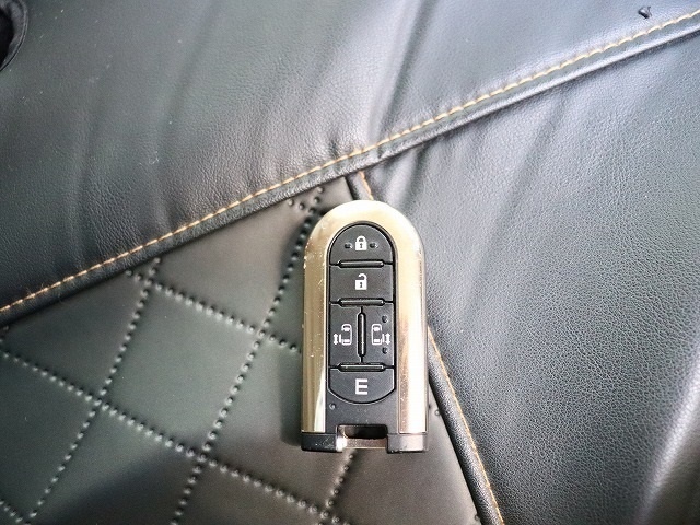 ダイハツ タント ６６０ カスタム ＲＳ トップエディション ＳＡＩＩＩ H29年 (関東) 99