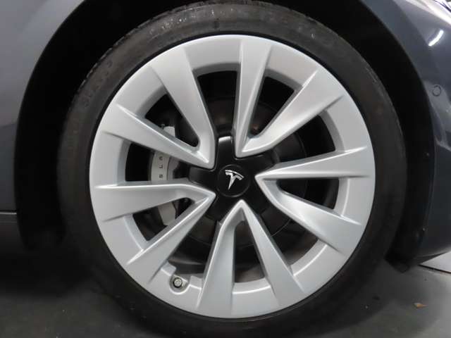 テスラ モデル３ ロングレンジ R3年 (関東) 99