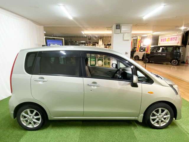 スバル ステラ ６６０ Ｌ リミテッド スマートアシスト ４ＷＤ H25年 (北海道) 99