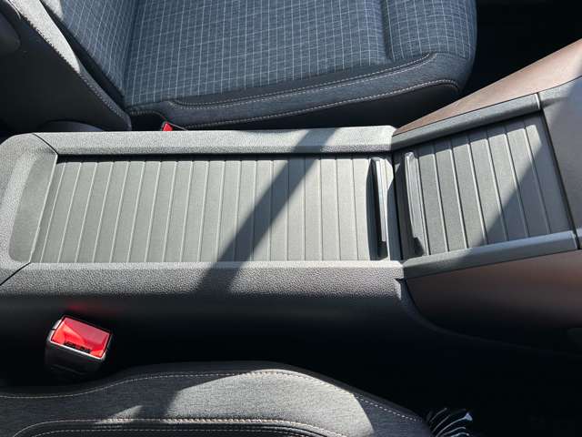 プジョー リフター ＧＴ ディーゼルターボ R5年 (東北) 99