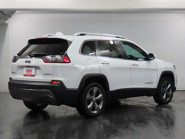 ジープ チェロキー リミテッド ４ＷＤ R1年 (関東) 99