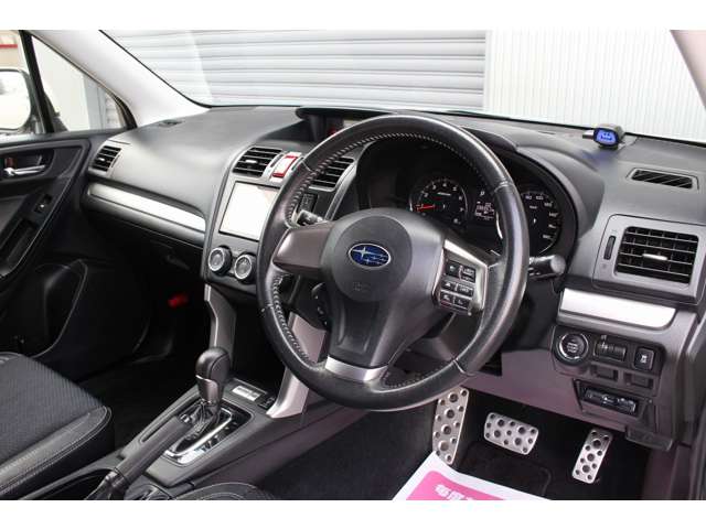スバル フォレスター ２．０ＸＴ アイサイト ４ＷＤ H25年 (関東) 99