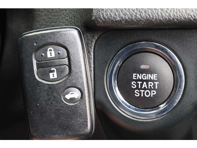 スバル フォレスター ２．０ＸＴ アイサイト ４ＷＤ H25年 (関東) 99