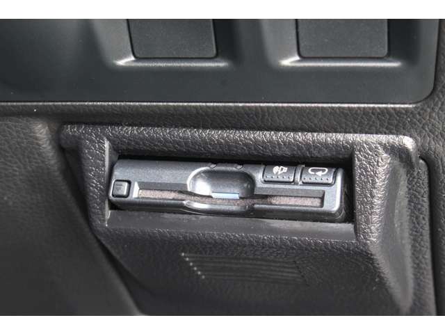 スバル フォレスター ２．０ＸＴ アイサイト ４ＷＤ H25年 (関東) 99