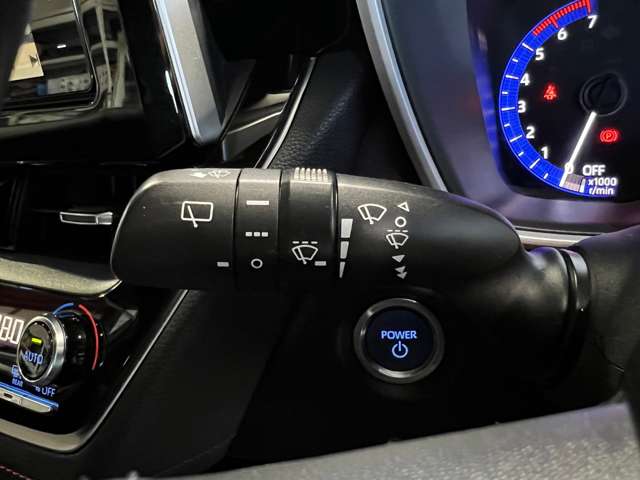 トヨタ カローラスポーツ　ハイブリッド １．８ ハイブリッド Ｇ Ｚ H30年 (東北) 99