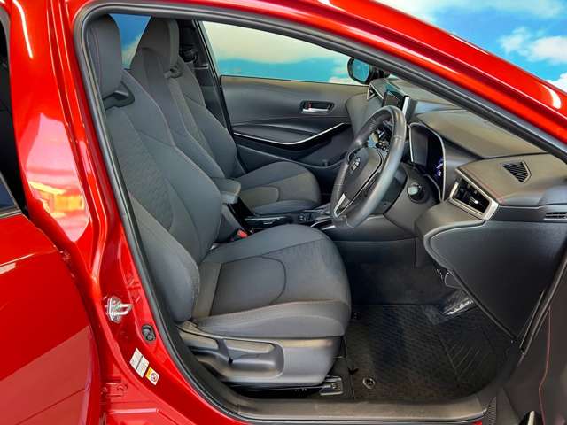 トヨタ カローラスポーツ　ハイブリッド １．８ ハイブリッド Ｇ Ｚ H30年 (東北) 99