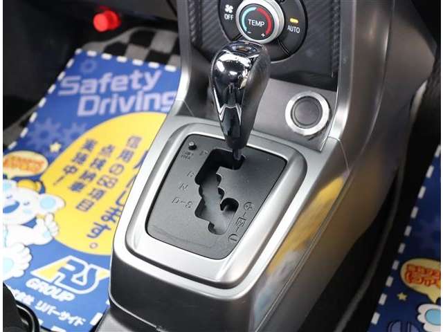 ダイハツ コペン ローブ ６６０ H27年 (関東) 99