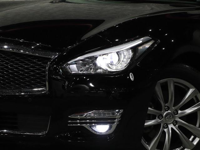 日産 フーガ　ハイブリッド ３．５ ＶＩＰ H29年 (関東) 99