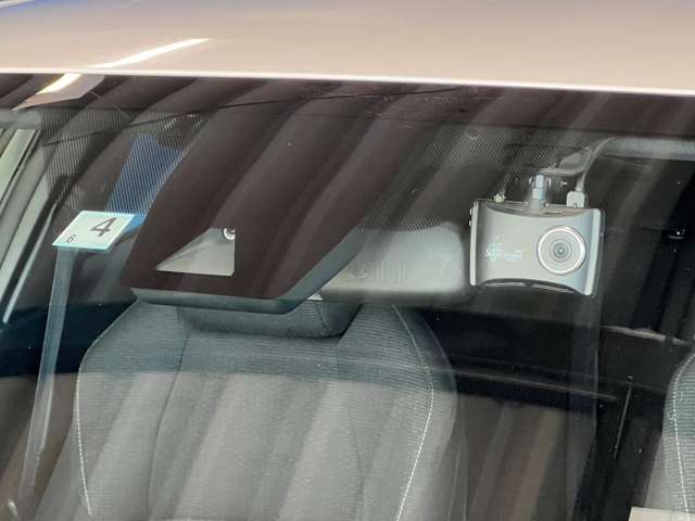 トヨタ Ｃ−ＨＲ １．２ Ｓ－Ｔ ＬＥＤ パッケージ R1年 (東北) 99