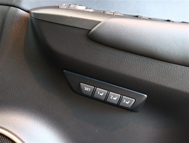 レクサス ＮＸ２００ｔ ２００Ｔ Ｆスポーツ ４ＷＤ H27年 (関東) 99