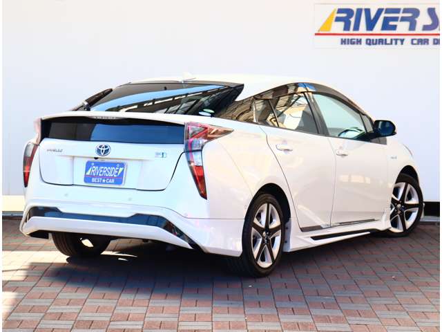 トヨタ プリウス １．８ Ａ H29年 (関東) 99