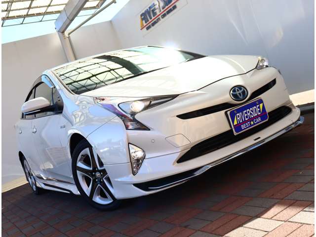 トヨタ プリウス １．８ Ａ H29年 (関東) 99