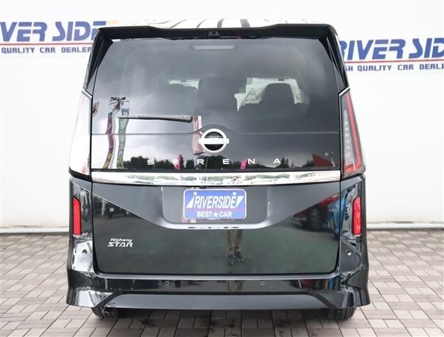 日産 セレナ ２．０ ハイウェイスターＶ R5年 (関東) 99