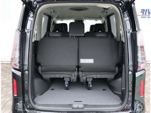 日産 セレナ ２．０ ハイウェイスターＶ R5年 (関東) 99