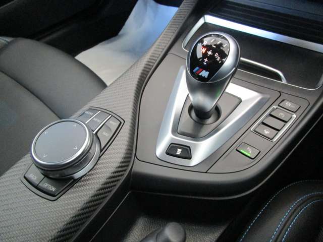 ＢＭＷ Ｍ２コンペティション Ｍ ＤＣＴドライブロジック R1年 (近畿) 99