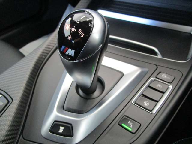 ＢＭＷ Ｍ２コンペティション Ｍ ＤＣＴドライブロジック R1年 (近畿) 99