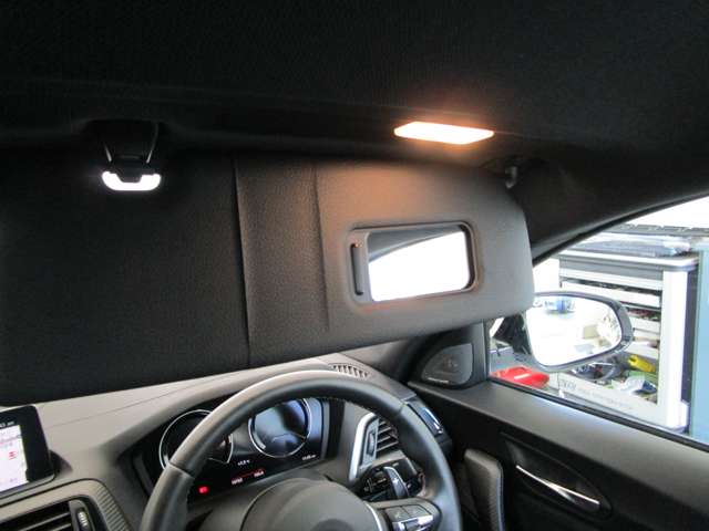 ＢＭＷ Ｍ２コンペティション Ｍ ＤＣＴドライブロジック R1年 (近畿) 99