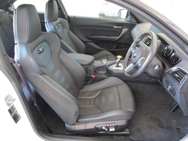 ＢＭＷ Ｍ２コンペティション Ｍ ＤＣＴドライブロジック R1年 (近畿) 99