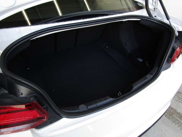 ＢＭＷ Ｍ２コンペティション Ｍ ＤＣＴドライブロジック R1年 (近畿) 99