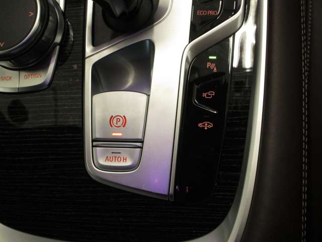 ＢＭＷ ７シリーズ ７４０Ｄ Ｘドライブ Ｍスポーツ ディーゼルターボ ４ＷＤ R3年 (近畿) 99