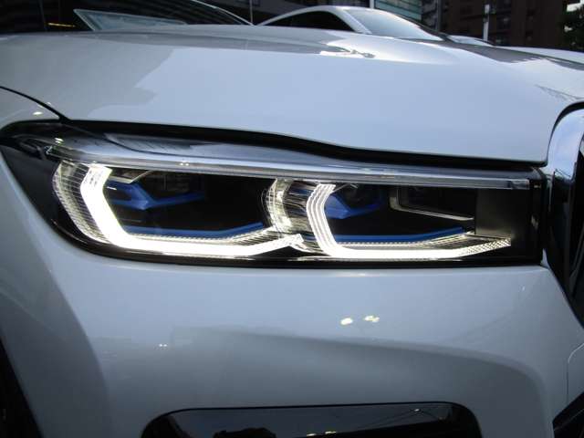 ＢＭＷ ７シリーズ ７４０Ｄ Ｘドライブ Ｍスポーツ ディーゼルターボ ４ＷＤ R3年 (近畿) 99