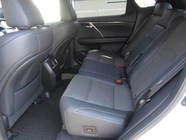 レクサス ＲＸ４５０ｈ ４５０Ｈ Ｆスポーツ ４ＷＤ R3年 (関東) 99