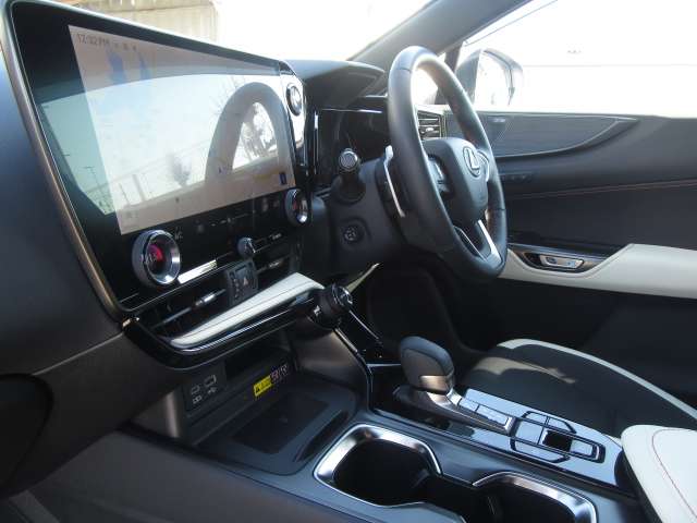 レクサス ＮＸ３５０ｈ ３５０Ｈ バージョンＬ ４ＷＤ R3年 (関東) 99