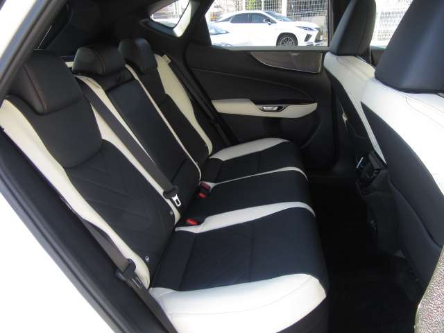 レクサス ＮＸ３５０ｈ ３５０Ｈ バージョンＬ ４ＷＤ R3年 (関東) 99