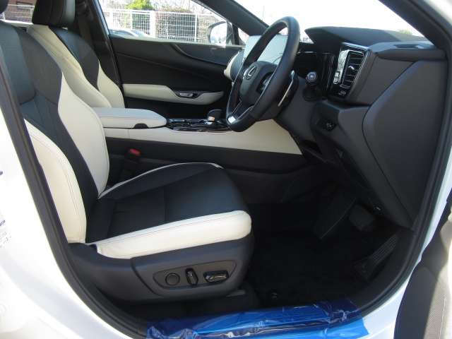 レクサス ＮＸ３５０ｈ ３５０Ｈ バージョンＬ ４ＷＤ R3年 (関東) 99