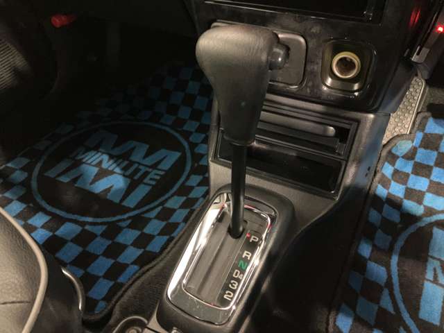 ダイハツ ミラジーノ ６６０ ミニライトスペシャルターボ ４ＷＤ H16年 (北海道) 99