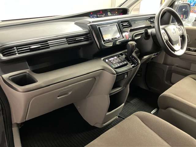 ホンダ ステップワゴン １．５ Ｇ ４ＷＤ H28年 (北海道) 99