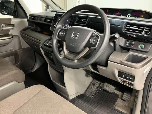 ホンダ ステップワゴン １．５ Ｇ ４ＷＤ H28年 (北海道) 99
